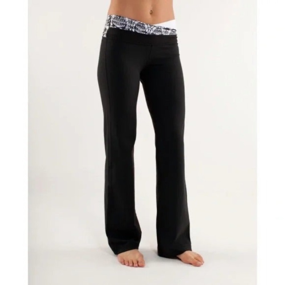 Lululemon Astro Pant Black Glacier Lace Embossed